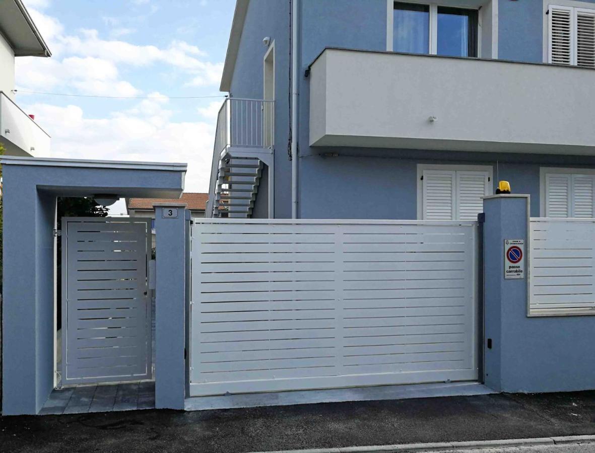 Bed and Breakfast Alcivico3 Civitanova Marche Exterior foto